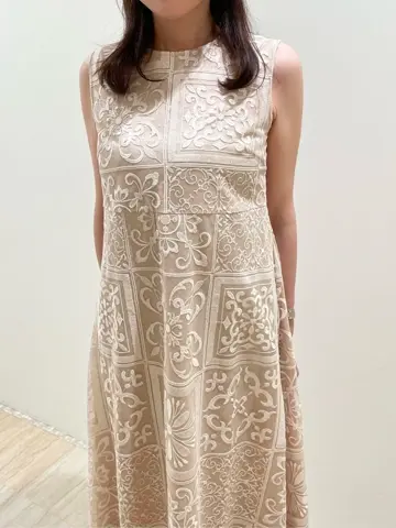 GRACE CONTINENTAL 赤間　 コーディネート画像