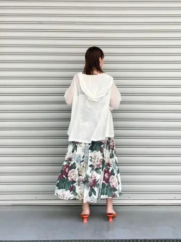 GRACE CONTINENTAL 古川温子 コーディネート画像