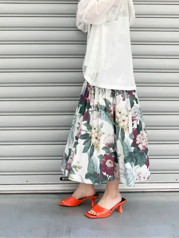 GRACE CONTINENTAL 古川温子 コーディネート画像