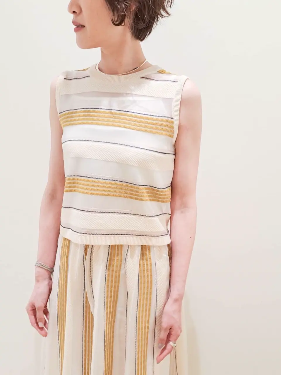 GRACE CONTINENTAL 今野　志保 コーディネート画像