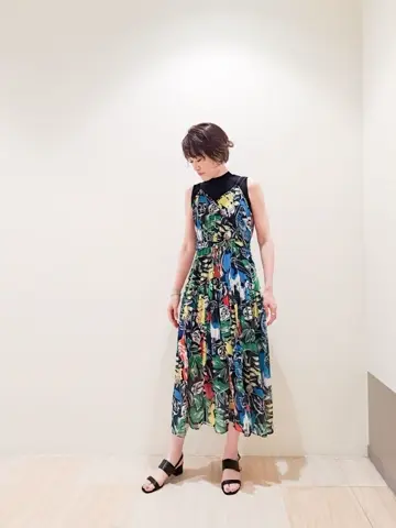 GRACE CONTINENTAL 今野　志保 コーディネート画像