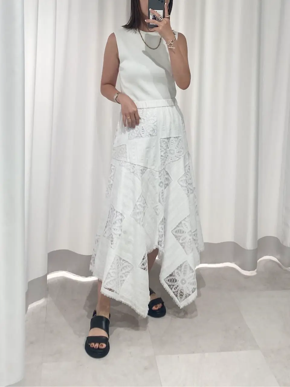 GRACE CONTINENTAL 古川温子 コーディネート画像