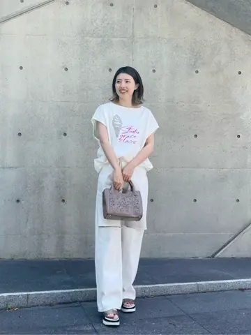 GRACE CONTINENTAL minami コーディネート画像