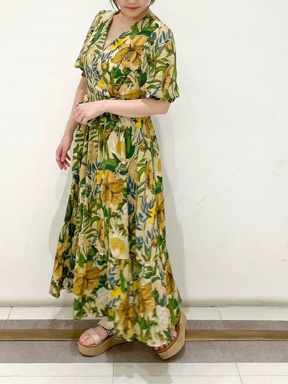 GRACE CONTINENTAL SAYUMI Nagashima コーディネート画像