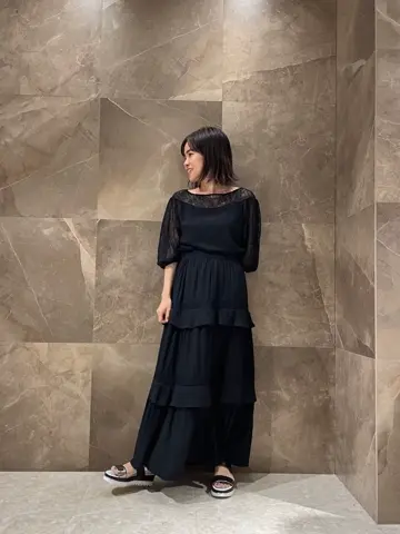 GRACE CONTINENTAL 穐山　香織 コーディネート画像