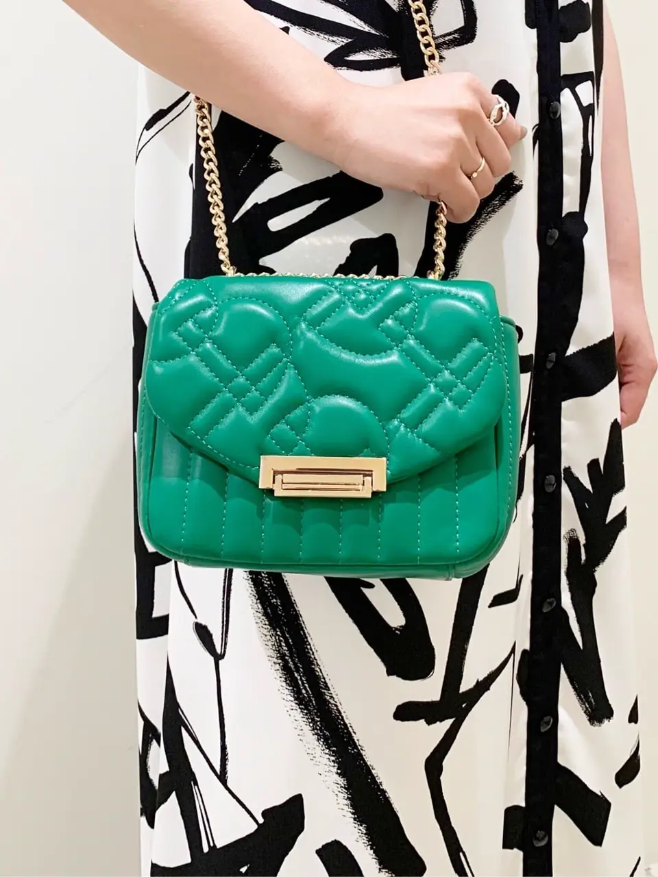 GRACE CONTINENTAL くまさか コーディネート画像