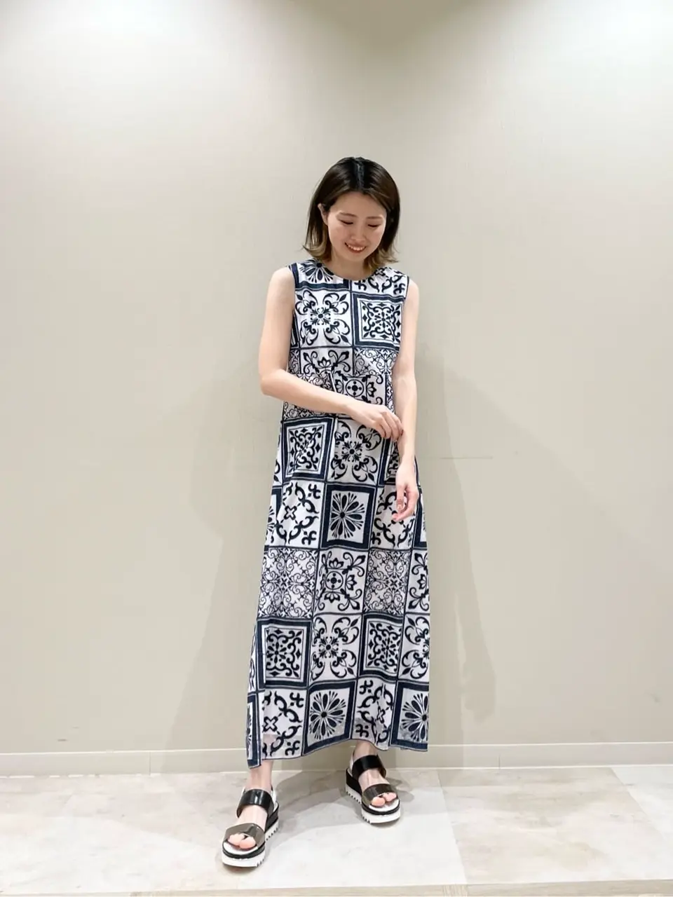 GRACE CONTINENTAL minami コーディネート画像