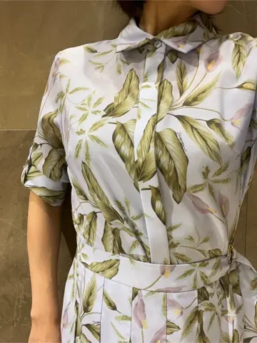 GRACE CONTINENTAL 穐山　香織 コーディネート画像