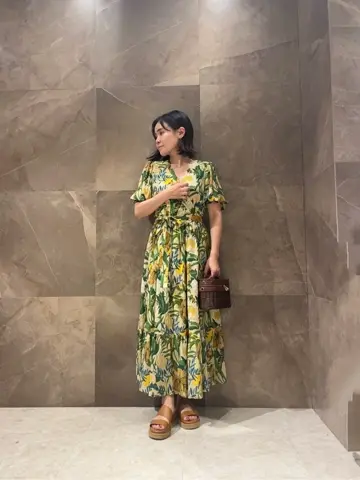 GRACE CONTINENTAL 穐山　香織 コーディネート画像