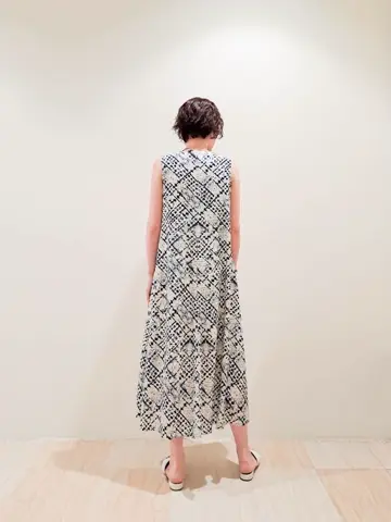 GRACE CONTINENTAL 今野　志保 コーディネート画像