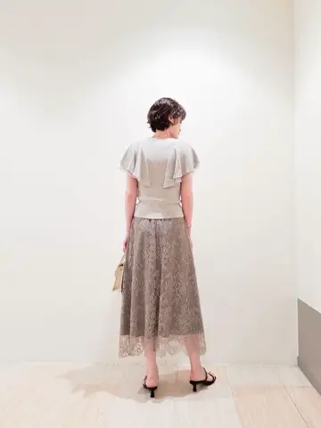 GRACE CONTINENTAL 今野　志保 コーディネート画像