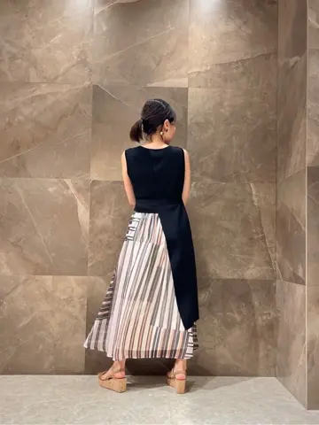 GRACE CONTINENTAL 穐山　香織 コーディネート画像