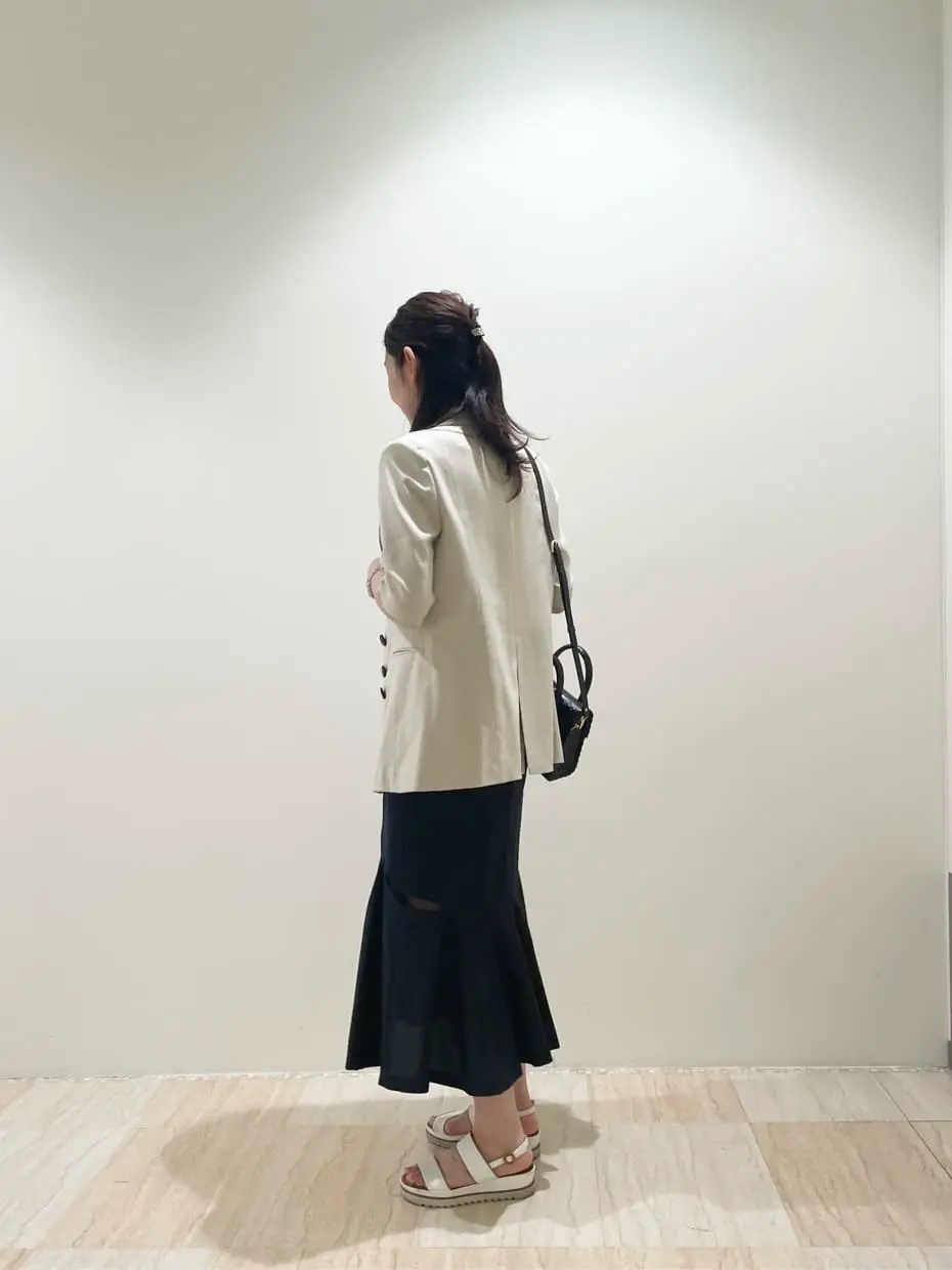 GRACE CONTINENTAL 赤間　 コーディネート画像