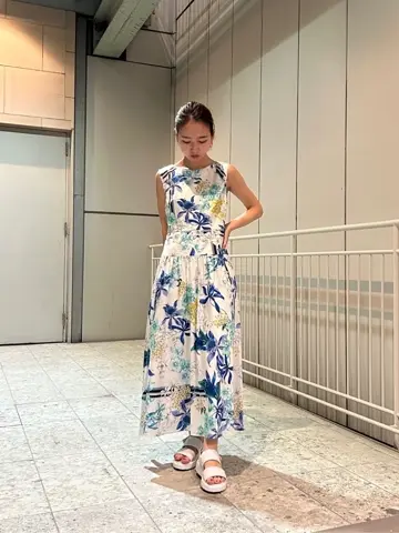 GRACE CONTINENTAL 加藤   恵理奈 コーディネート画像