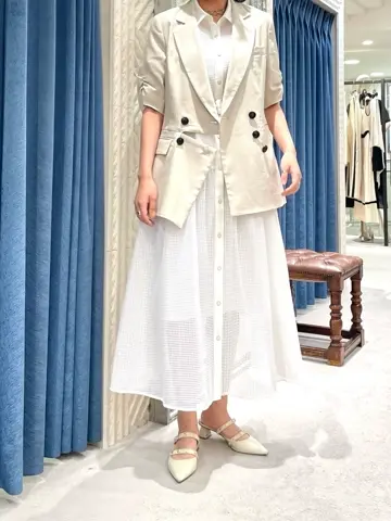 GRACE CONTINENTAL yoshi コーディネート画像