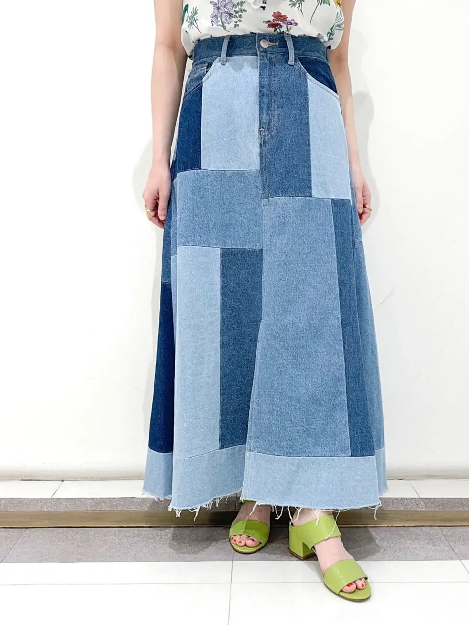 GRACE CONTINENTAL SAYUMI Nagashima コーディネート画像