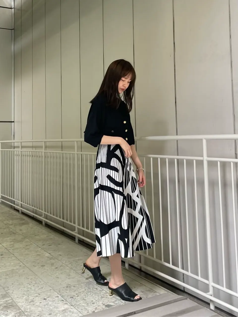 GRACE CONTINENTAL 伊藤　静華 コーディネート画像