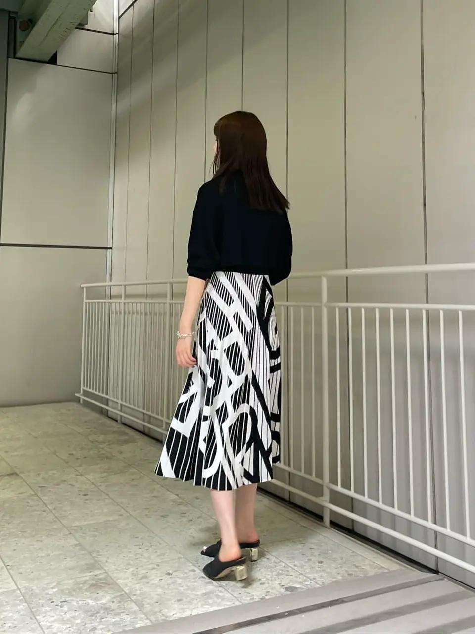 GRACE CONTINENTAL 伊藤　静華 コーディネート画像