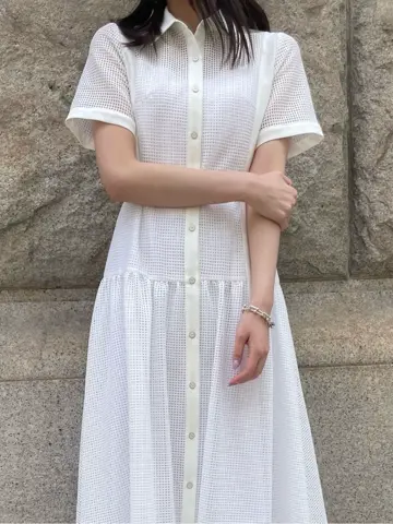 GRACE CONTINENTAL 伊藤　静華 コーディネート画像