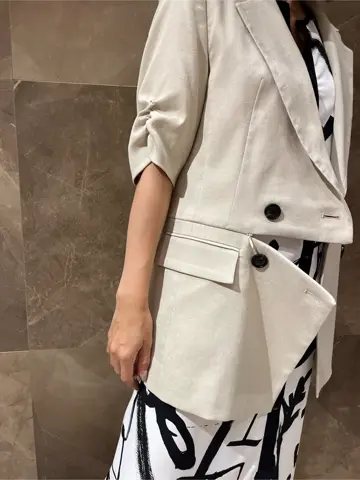 GRACE CONTINENTAL 穐山　香織 コーディネート画像