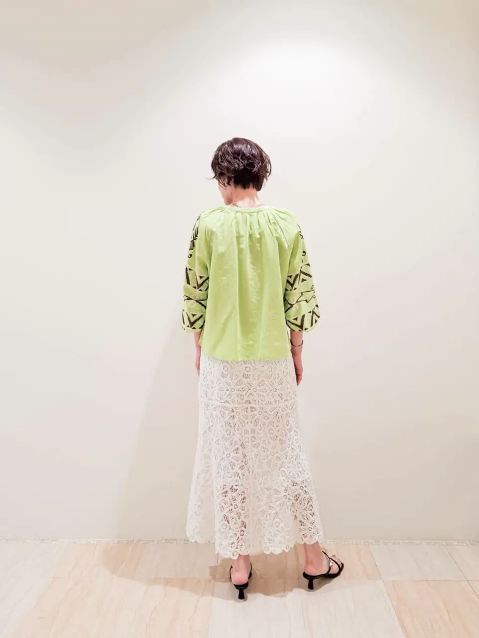 GRACE CONTINENTAL 今野　志保 コーディネート画像