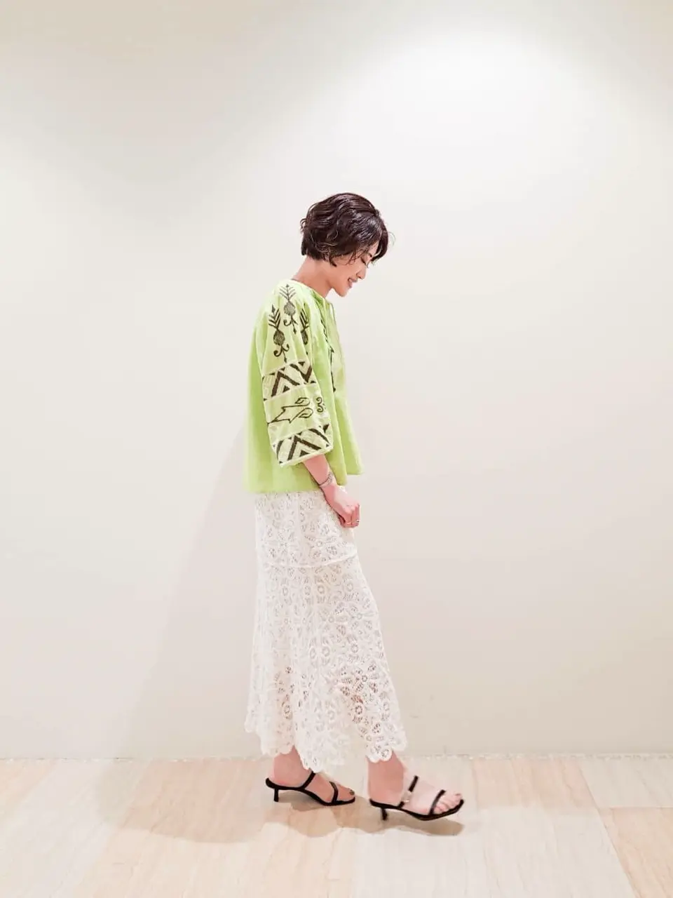 GRACE CONTINENTAL 今野　志保 コーディネート画像