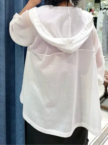 GRACE CONTINENTAL yoshi コーディネート画像