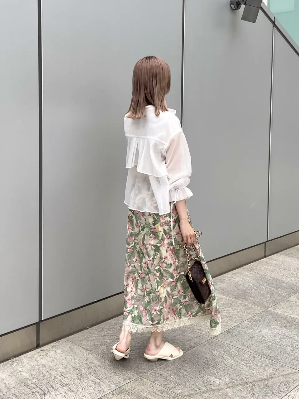 GRACE CONTINENTAL Abe コーディネート画像