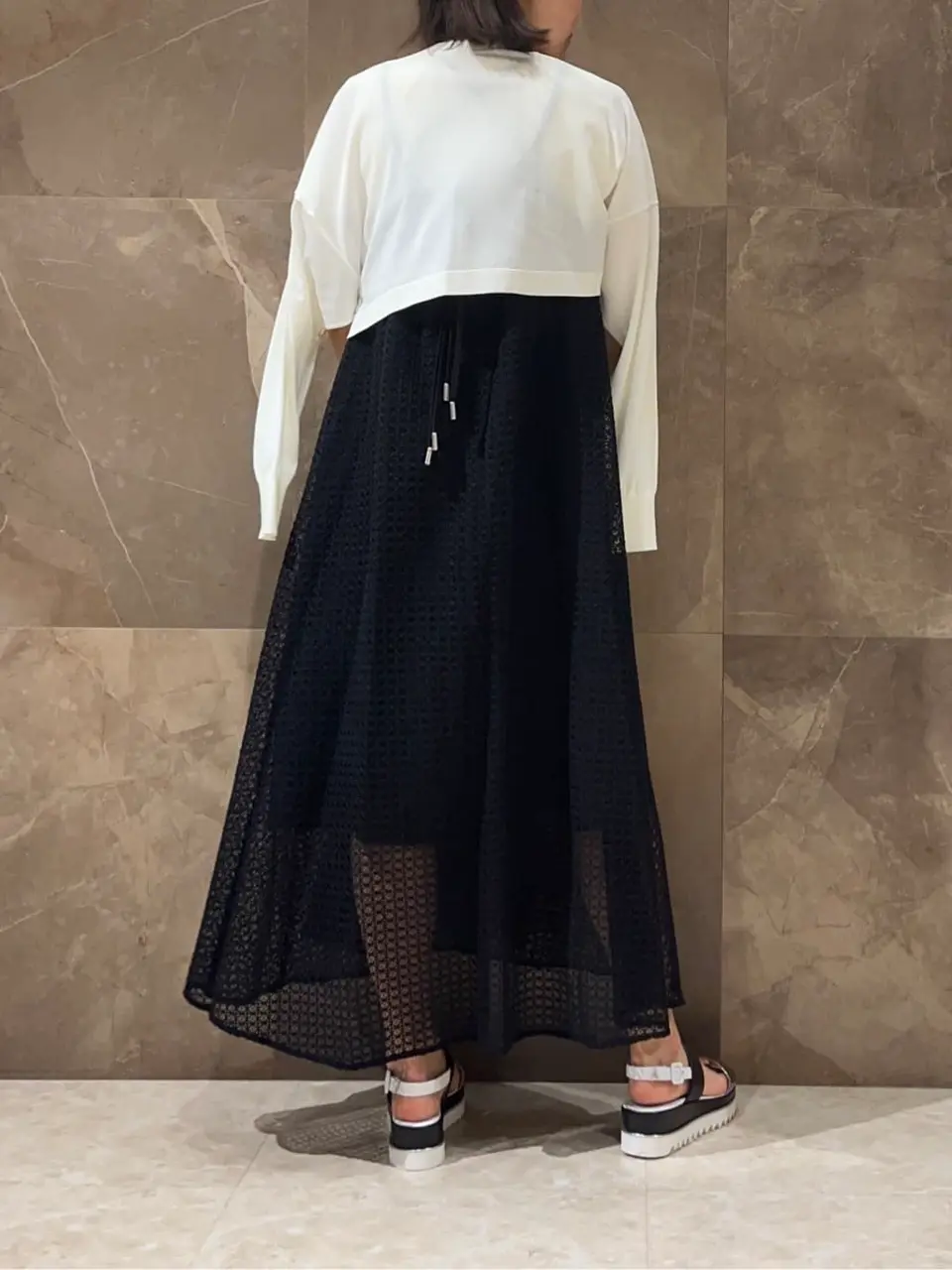 GRACE CONTINENTAL 穐山　香織 コーディネート画像