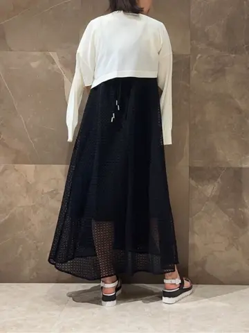 GRACE CONTINENTAL 穐山　香織 コーディネート画像