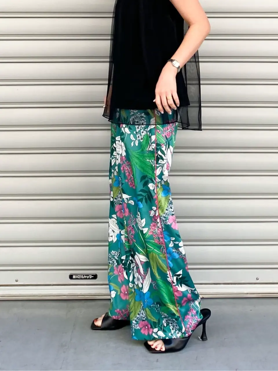 GRACE CONTINENTAL 古川温子 コーディネート画像