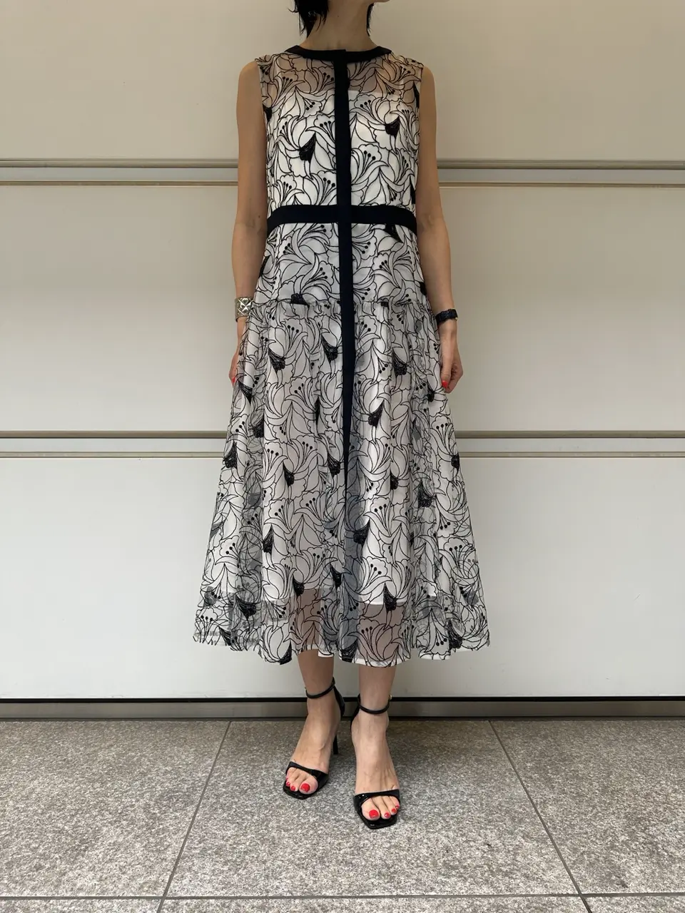 GRACE CONTINENTAL 尾田亜沙美 コーディネート画像