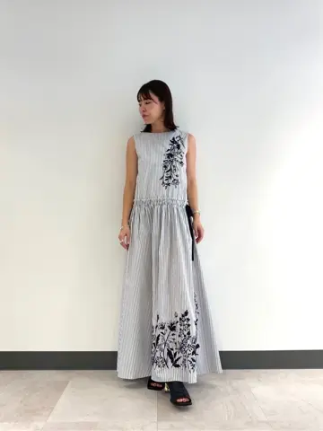 GRACE CONTINENTAL 古川温子 コーディネート画像