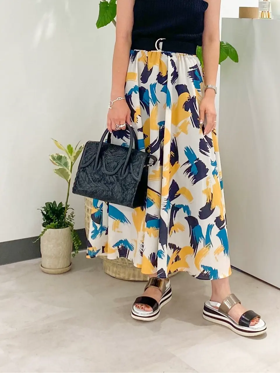 GRACE CONTINENTAL 古川温子 コーディネート画像