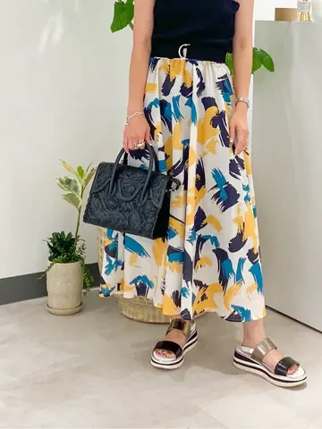 GRACE CONTINENTAL 古川温子 コーディネート画像