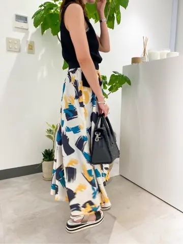 GRACE CONTINENTAL 古川温子 コーディネート画像