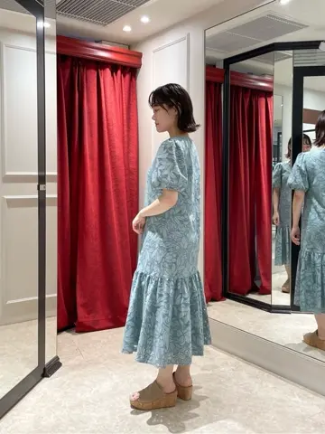 GRACE CONTINENTAL SAYUMI Nagashima コーディネート画像