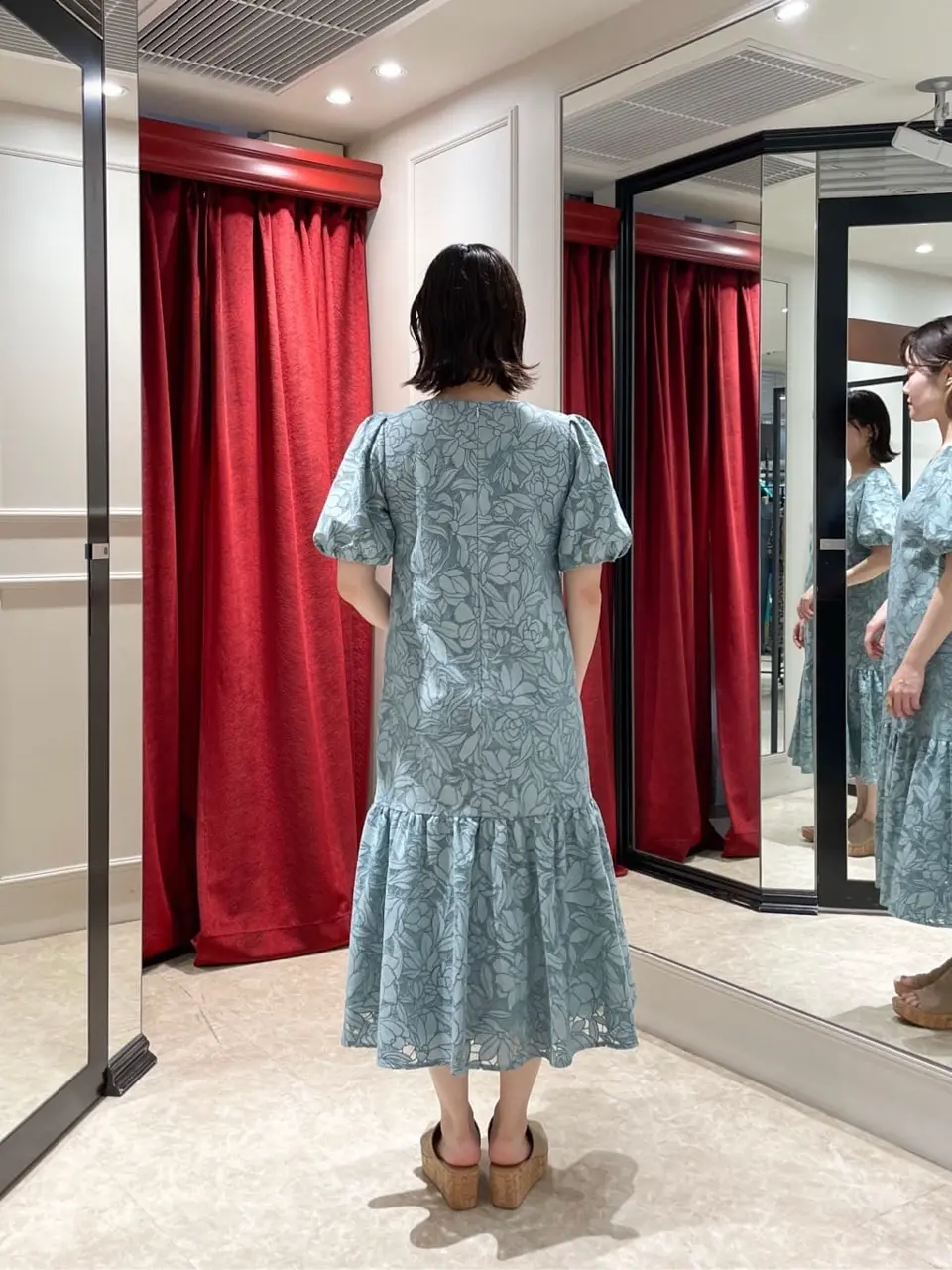 GRACE CONTINENTAL SAYUMI Nagashima コーディネート画像