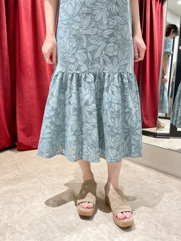 GRACE CONTINENTAL SAYUMI Nagashima コーディネート画像