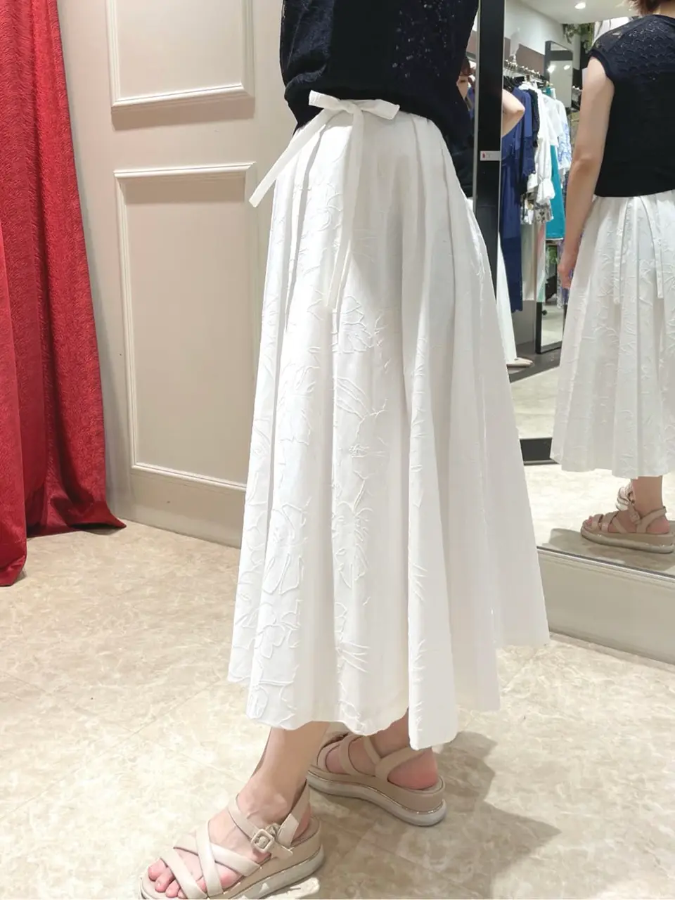 GRACE CONTINENTAL SAYUMI Nagashima コーディネート画像