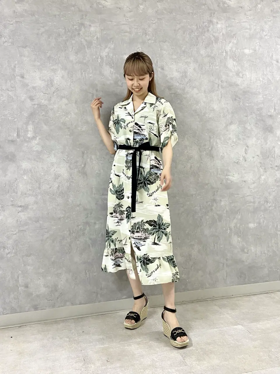 GRACE CONTINENTAL Abe コーディネート画像