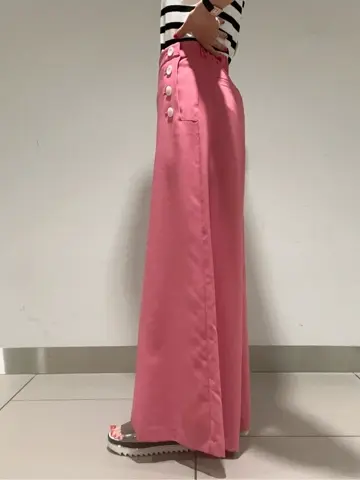 GRACE CONTINENTAL 尾田亜沙美 コーディネート画像