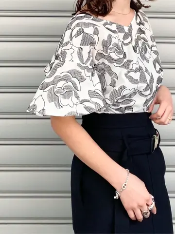 GRACE CONTINENTAL 古川温子 コーディネート画像