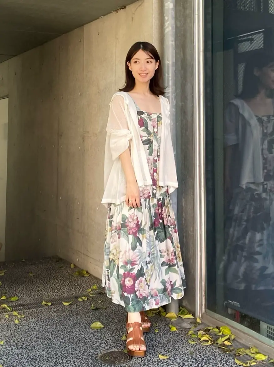 GRACE CONTINENTAL 青木育日 コーディネート画像