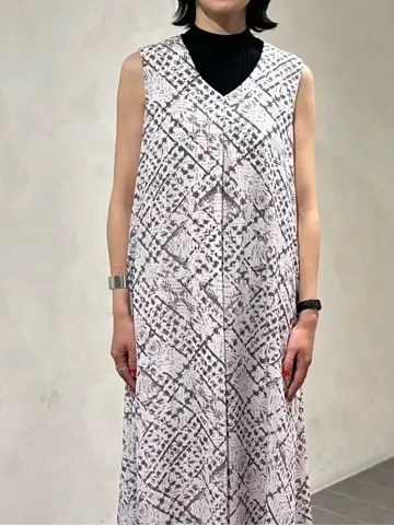 GRACE CONTINENTAL 尾田亜沙美 コーディネート画像