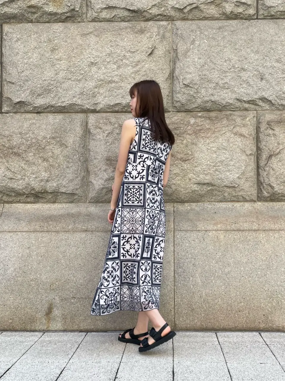 GRACE CONTINENTAL 伊藤　静華 コーディネート画像