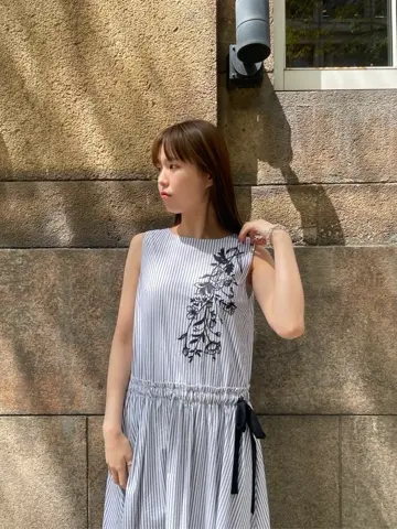 GRACE CONTINENTAL 伊藤　静華 コーディネート画像