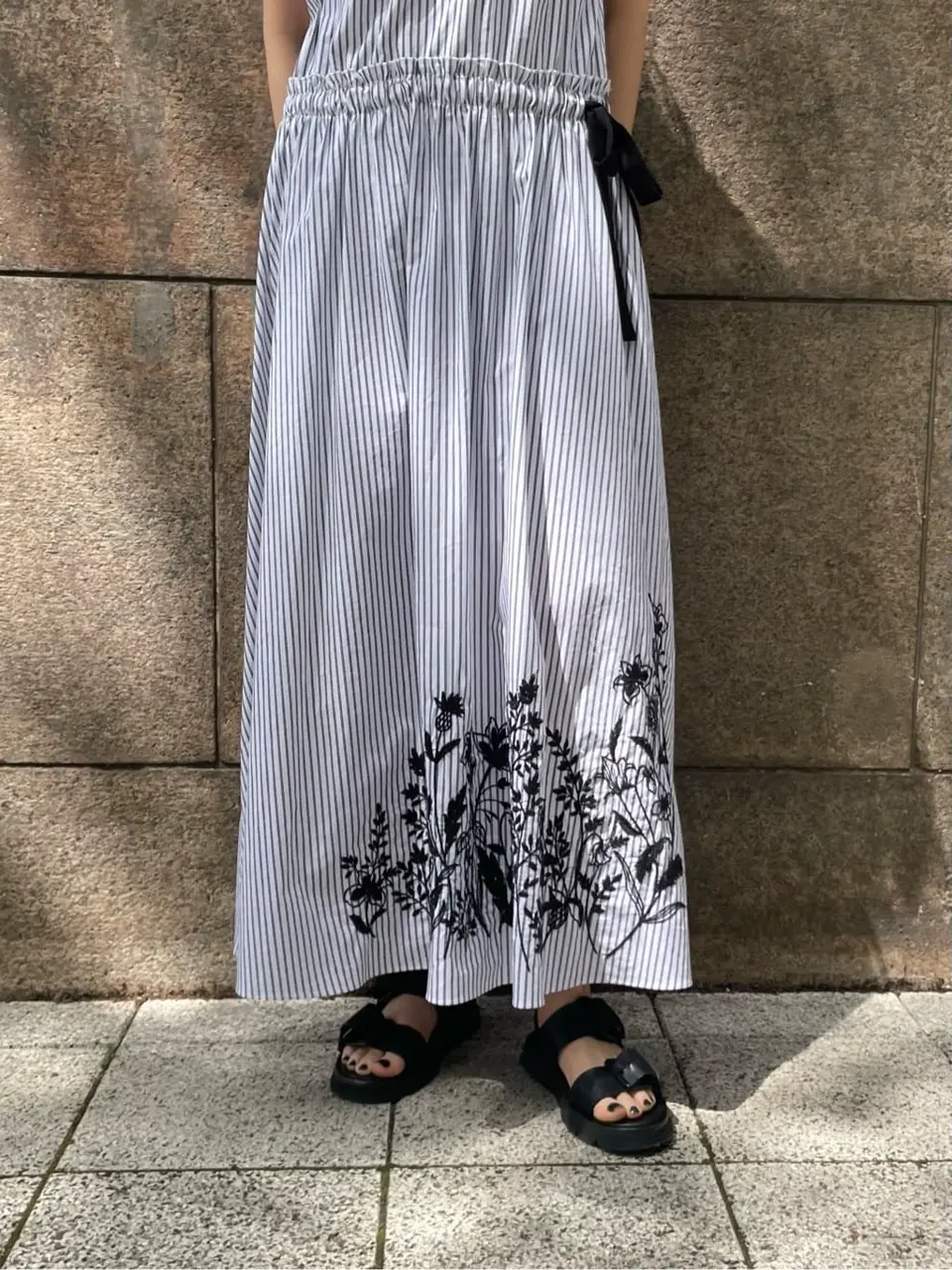 GRACE CONTINENTAL 伊藤　静華 コーディネート画像