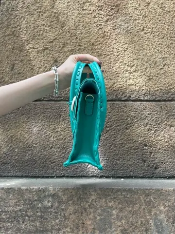 GRACE CONTINENTAL 伊藤　静華 コーディネート画像