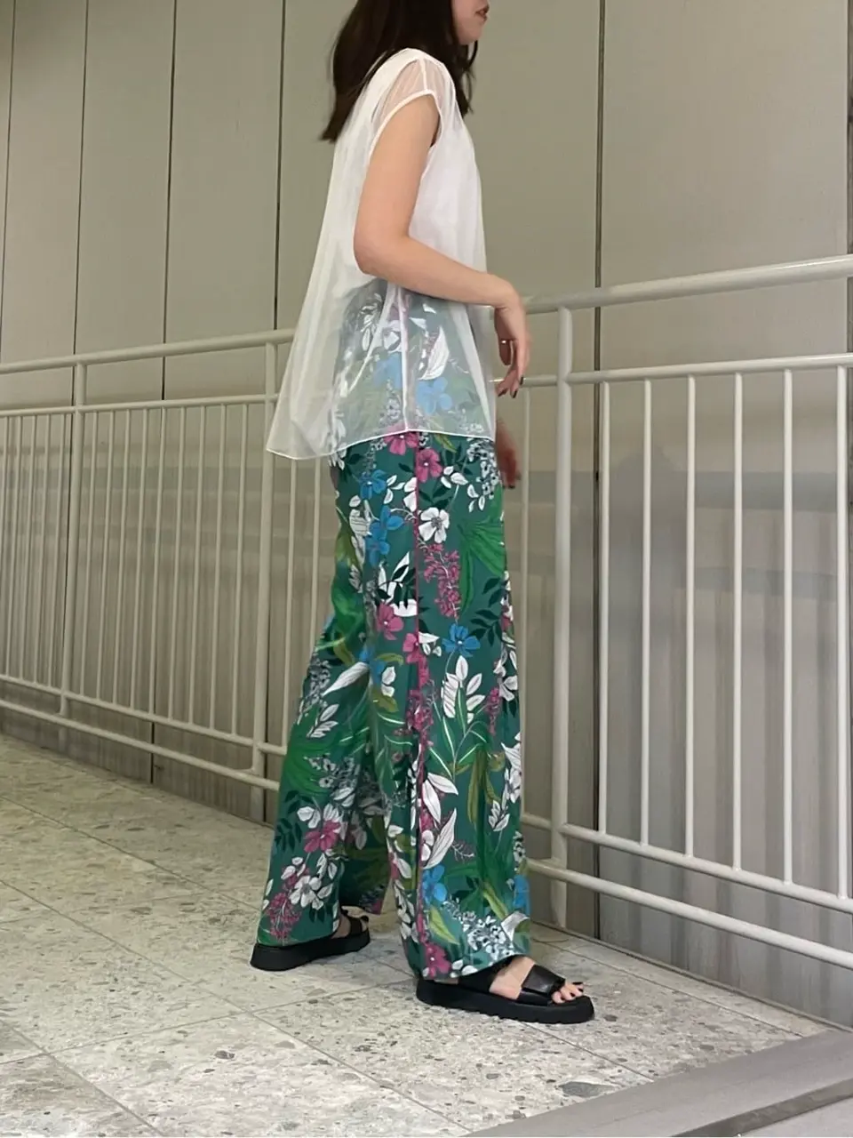 GRACE CONTINENTAL 伊藤　静華 コーディネート画像